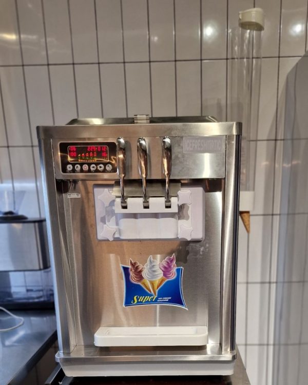 Настільний фризер IceFreshMatic Chef Mix 20 (2 смаки + мікс)